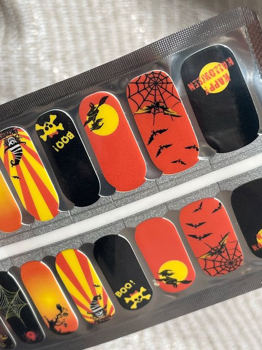 Things That Go Bump Nail Wraps